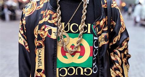 which is more expensive gucci or supreme|Gucci Is Crazy Expensive But Here’s Why! You’ll be .